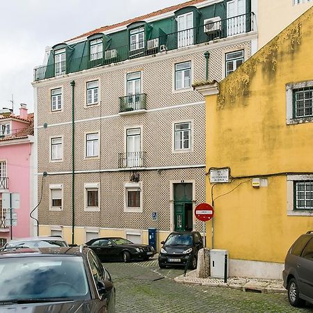 Lovelystay - Cozy 3Bdr Apartment In Estrela Lisboa Dış mekan fotoğraf