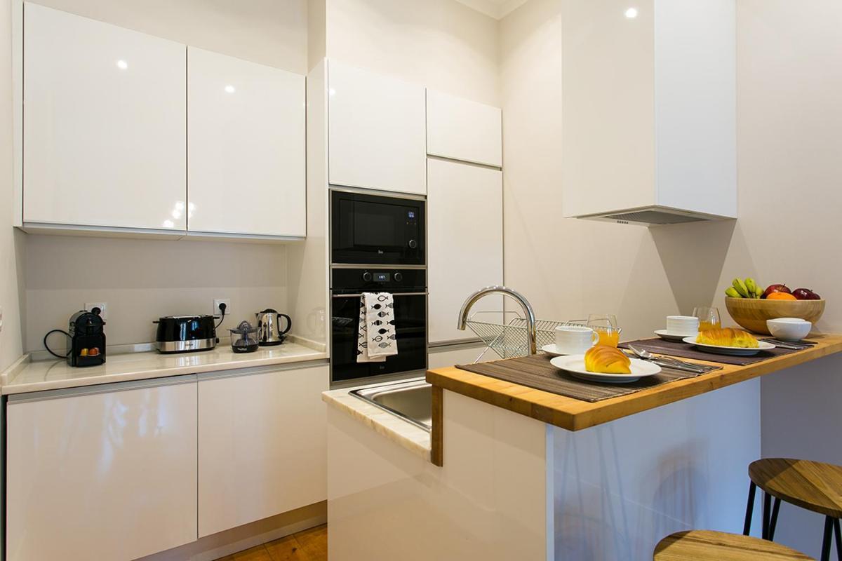 Lovelystay - Cozy 3Bdr Apartment In Estrela Lisboa Dış mekan fotoğraf